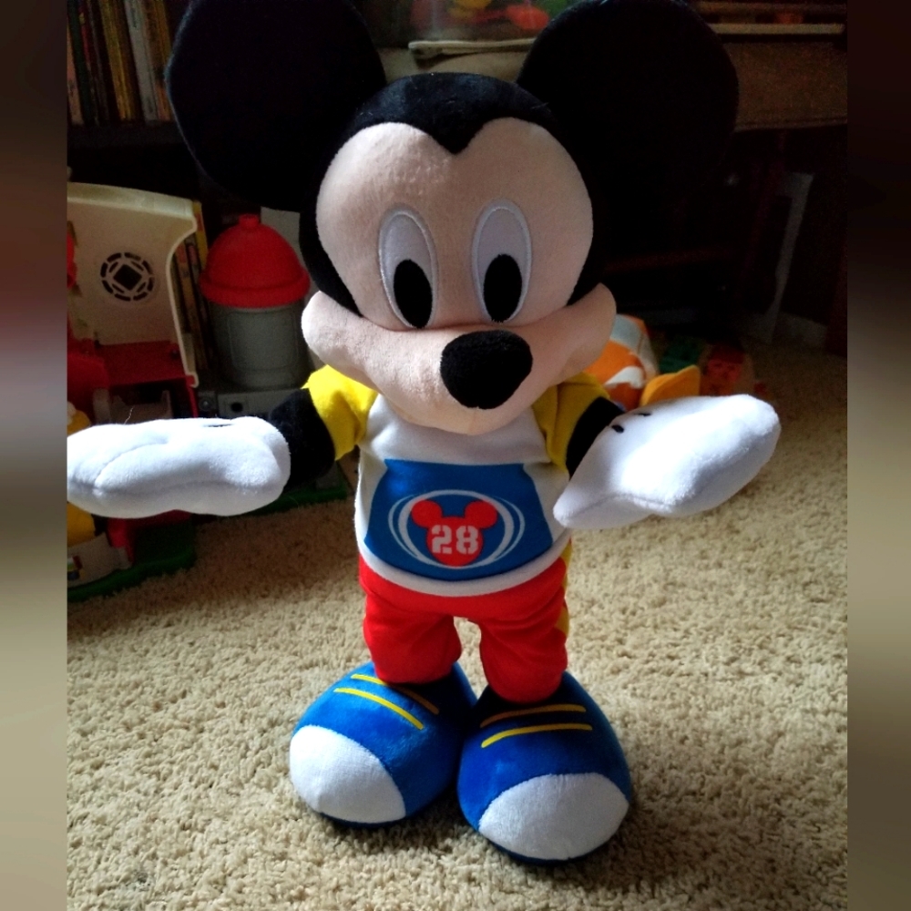 Stretch Break Mickey Mouse Toy